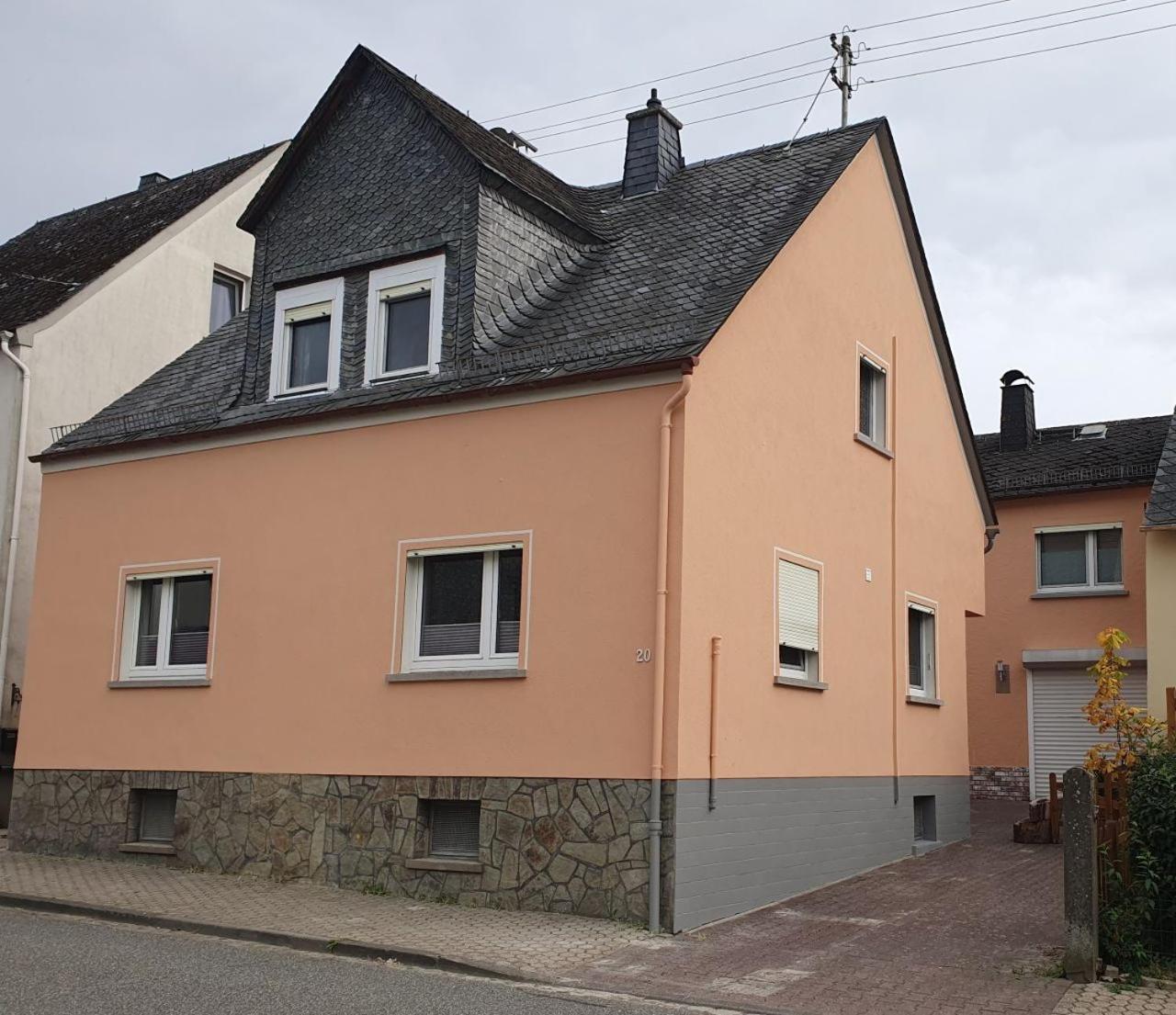 Haus Zwanzig Villa Weisel Exterior photo
